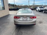 Used 2023 Chevrolet Malibu LT image 4