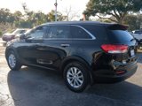 Used 2017 Kia Sorento LX image 6