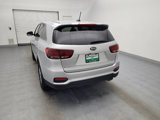 Used 2019 Kia Sorento L image 6