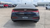 Used 2024 Hyundai Elantra SE image 5