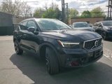 Used 2023 Volvo XC40 B5 Ultimate w/ Climate Package image 3