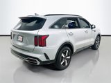 Used 2022 Kia Sorento EX w/ Panoramic Sunroof Package image 4