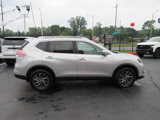 Used 2016 Nissan Rogue SL image 5