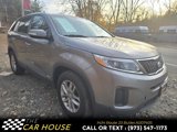 Used 2015 Kia Sorento LX image 2