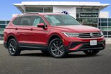 Certified 2022 Volkswagen Tiguan SE image 2