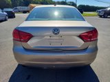Used 2015 Volkswagen Passat 1.8T Wolfsburg Edition image 6