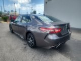Used 2021 Toyota Camry SE image 3