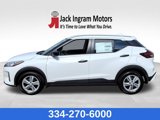 New 2025 Nissan Kicks Play S image 2