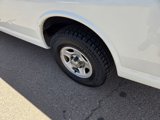 Used 2004 Chevrolet Express 1500 AWD image 6