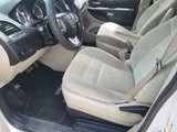 Used 2015 Dodge Grand Caravan SE w/ Quick Order Package 29E SE image 4