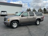 Used 2014 Chevrolet Suburban LT image 2