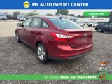 Used 2013 Ford Focus SE w/ SE Winter Pkg image 4