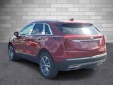 Used 2020 Cadillac XT5 Premium Luxury image 3
