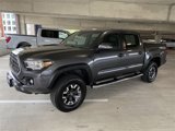 Used 2019 Toyota Tacoma TRD Off-Road image 4