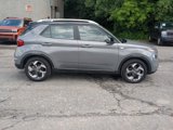 Used 2022 Hyundai Venue Limited image 2
