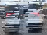 Used 2017 GMC Acadia SLT image 5