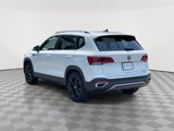 Used 2023 Volkswagen Taos SE image 5