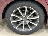 Used 2015 Acura TLX V6 SH-AWD w/ Technology Pkg image 3