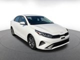 Used 2024 Kia Forte LXS image 3