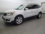 Used 2017 Chevrolet Traverse LT w/ Style and Technology Package image 2