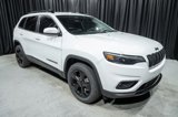 Used 2020 Jeep Cherokee Latitude Plus image 3