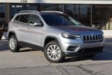 Used 2019 Jeep Cherokee Latitude w/ Cold Weather Group image 2