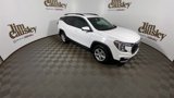 Used 2022 GMC Terrain SLE w/ Driver Convenience Package image 2