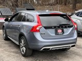 Used 2018 Volvo V60 T5 Cross Country w/ Convenience Package image 4