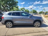 Certified 2022 Volkswagen Taos SE image 6