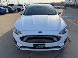 Used 2019 Ford Fusion SE image 2