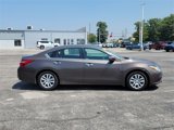 Used 2017 Nissan Altima 2.5 S w/ Power Driver Seat Package image 4