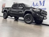 Used 2017 Toyota Tacoma TRD Off-Road w/ Tow Package image 2