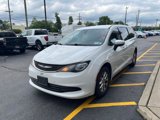 Used 2020 Chrysler Voyager LX image 3