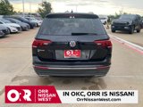 Used 2021 Volkswagen Tiguan SE image 4