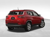 New 2025 Jeep Compass Latitude image 5