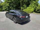 Used 2022 Toyota Camry SE image 4