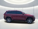 Used 2021 Jeep Grand Cherokee Laredo image 3