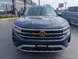 Used 2021 Volkswagen Atlas SE image 2