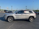 Used 2020 Jeep Cherokee Latitude Plus image 4