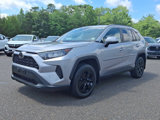 Used 2021 Toyota RAV4 LE image 3