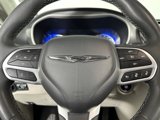 Used 2022 Chrysler Pacifica Touring-L image 4