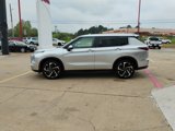 Used 2024 Mitsubishi Outlander SE image 4