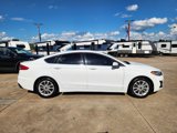 Used 2019 Ford Fusion SE image 3
