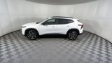 New 2025 Chevrolet Trax RS w/ Sunroof Package image 5