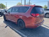 Used 2018 Chrysler Pacifica Touring-L Plus w/ Tire & Wheel Group image 2