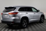 Used 2018 Toyota Highlander LE image 4