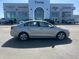 Used 2013 Volkswagen Jetta TDI image 2