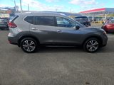 Used 2020 Nissan Rogue SV w/ Sun & Sound Touring Package image 2