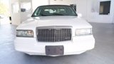 Used 1997 Lincoln Town Car Signature image 2