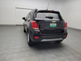 Used 2020 Chevrolet Trax LT w/ LT Convenience Package image 6